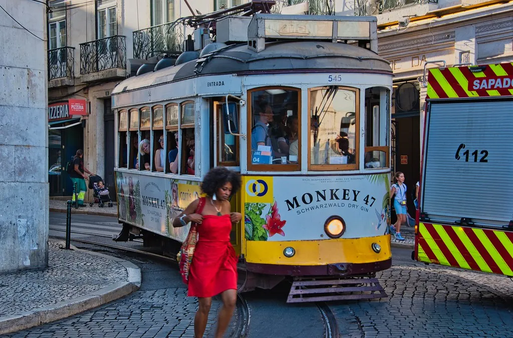 S Tourist Traps in Portugal, Portugal