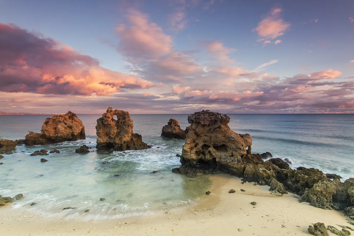 Algarve beach coast — Regional Differences: Why the East is Warmer than