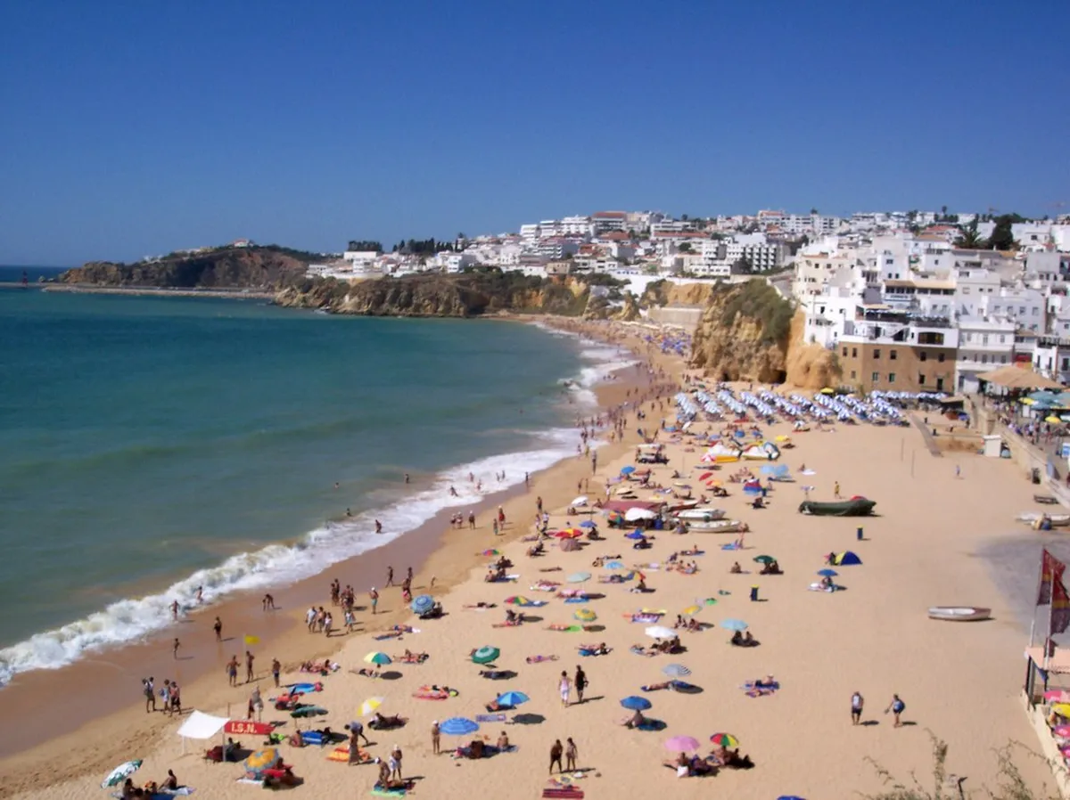 12 Best Beaches and Coastal Tips in Albufeira (2026)