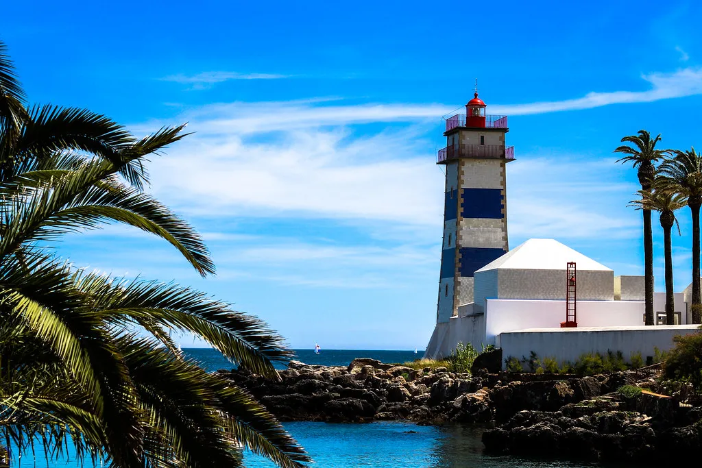 Lighthouse Sea Views in Cascais, Portugal