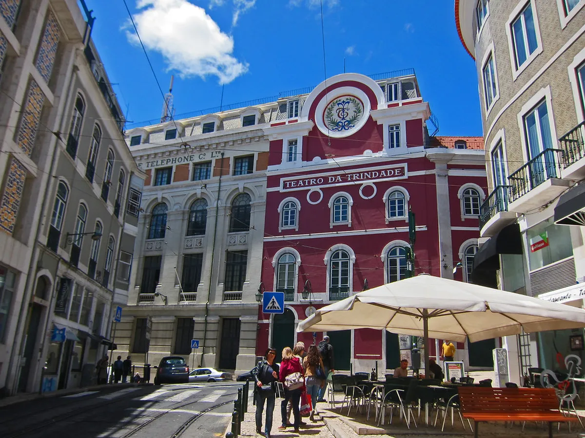 Chiado Lisbon: The Ultimate Neighborhood Guide