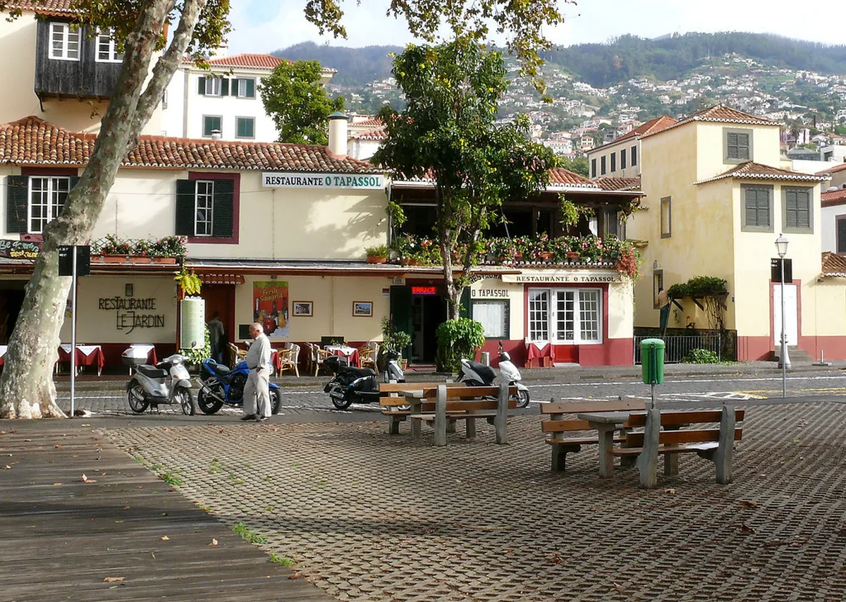 Funchal Old Town Travel Guide: Explore Madeira's Heart