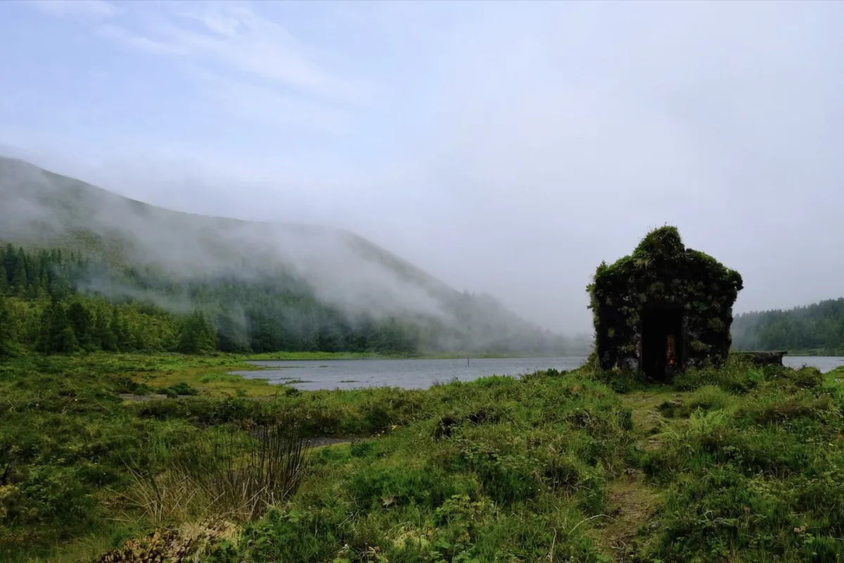 10 Best Hiking Trails and Planning Tips for the Azores (2026)