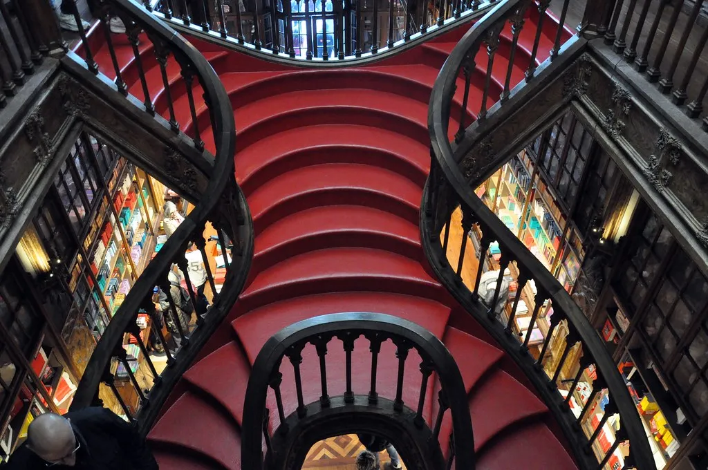 Tips Livraria Lello in Porto, Portugal