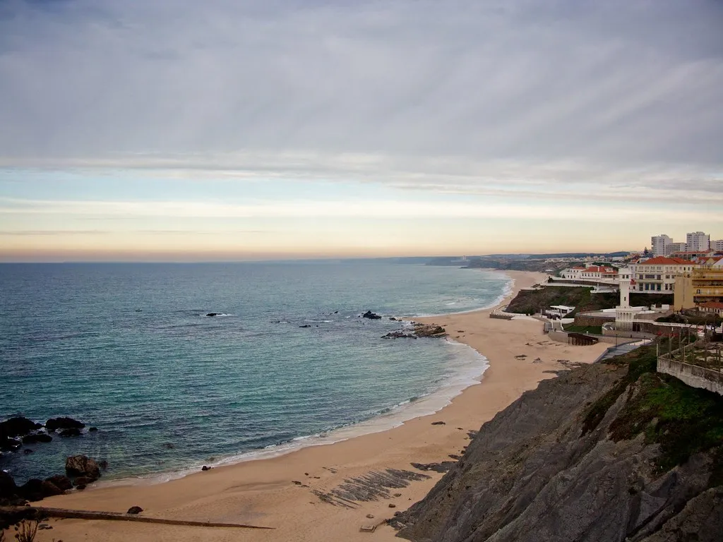 Get Lisbon beaches, Portugal