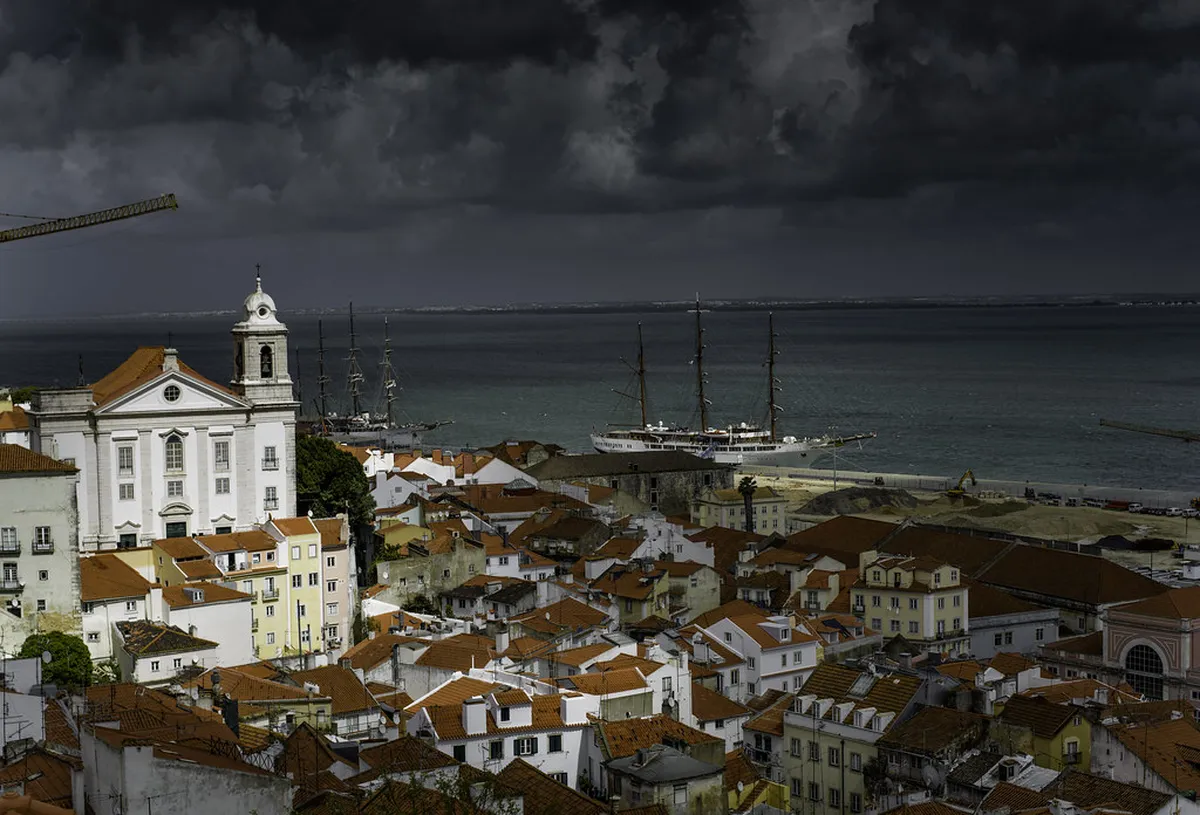 10 Essential Lisbon Neighborhoods: Where to Stay & Explore (2026)