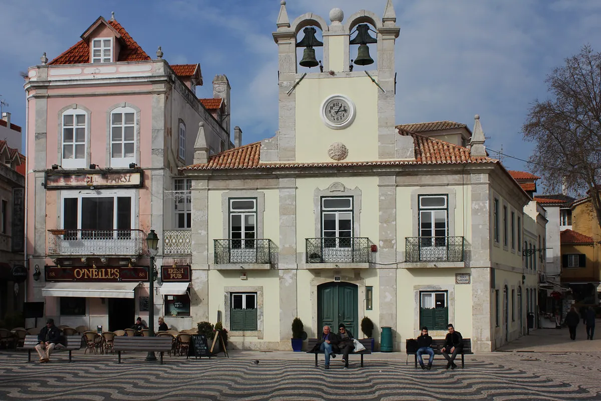 9 Essential Tips for Traveling from Lisbon to Cascais