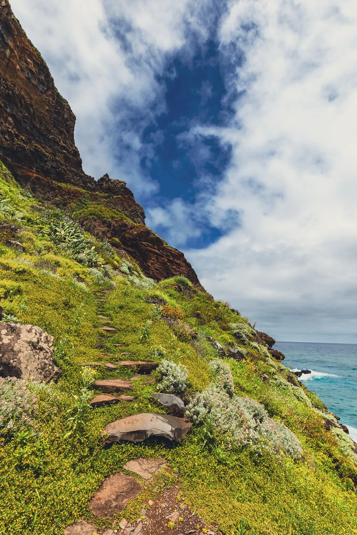8 Essential Tips for the Madeira Crossing Hike
