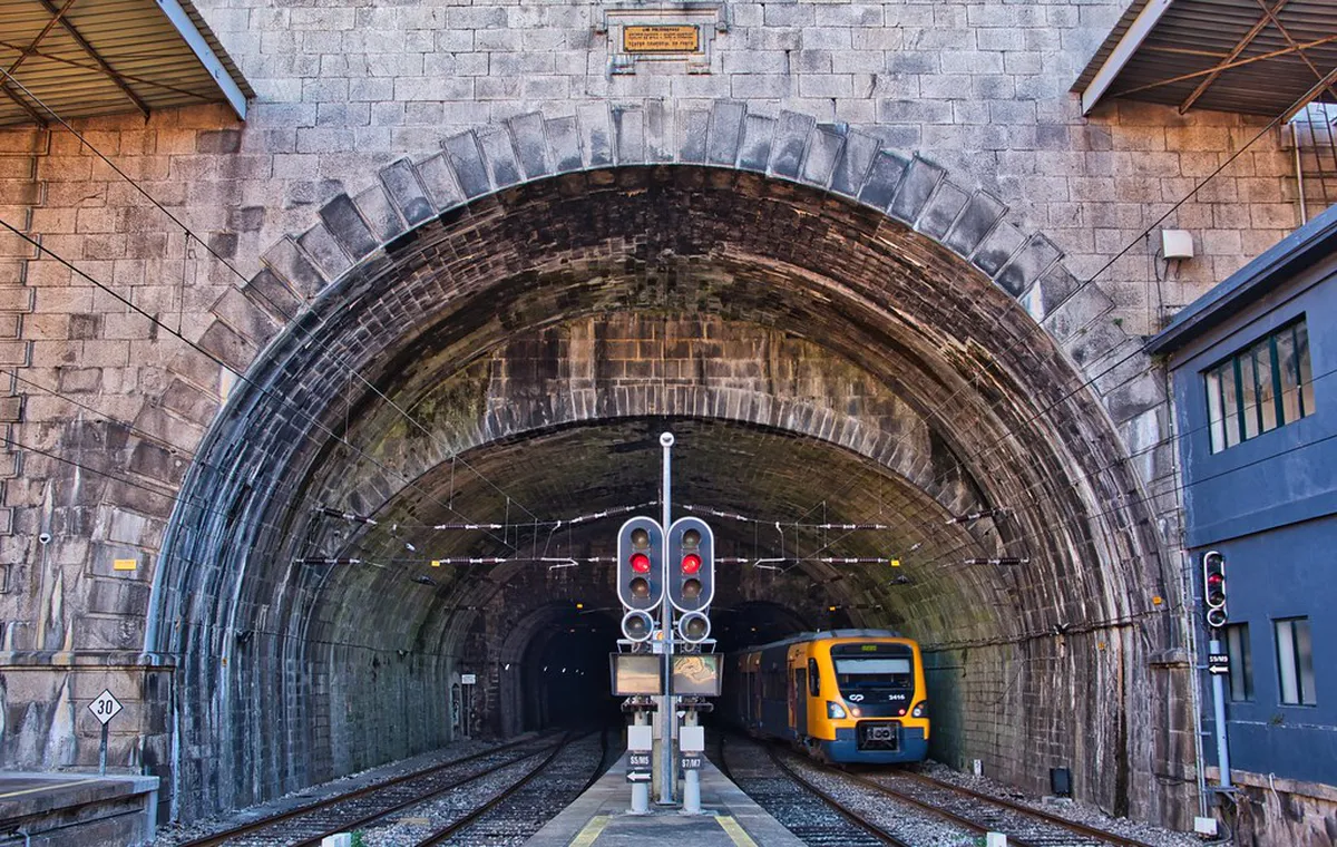 Porto To Aveiro By Train — Aveiro train station building