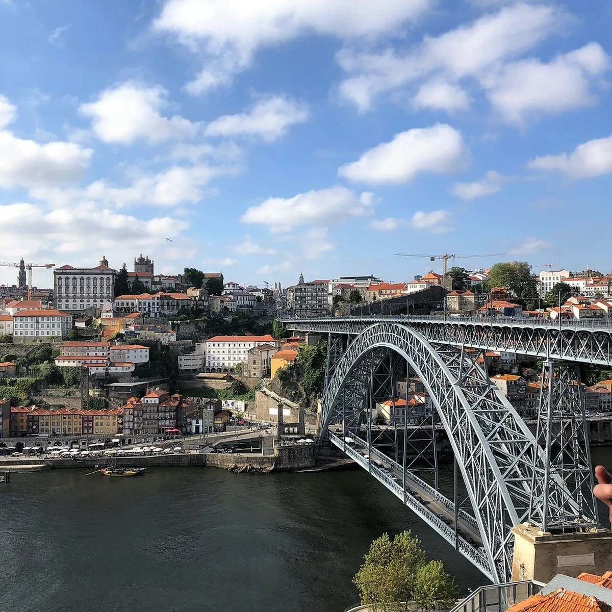 8 Key Things to Know about the Porto to Douro Valley Train
